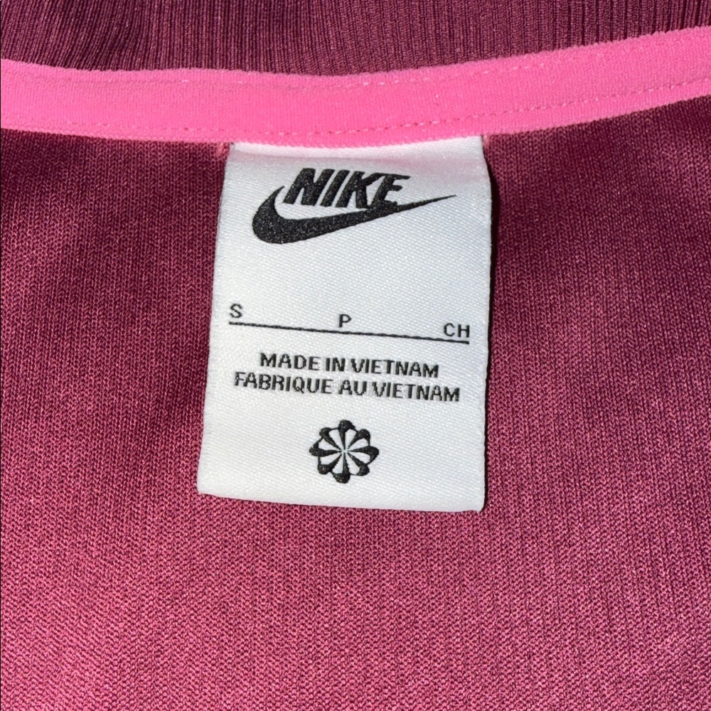 Nike Pink and Burgundy Half-Zip Top - Picture 4 of 11